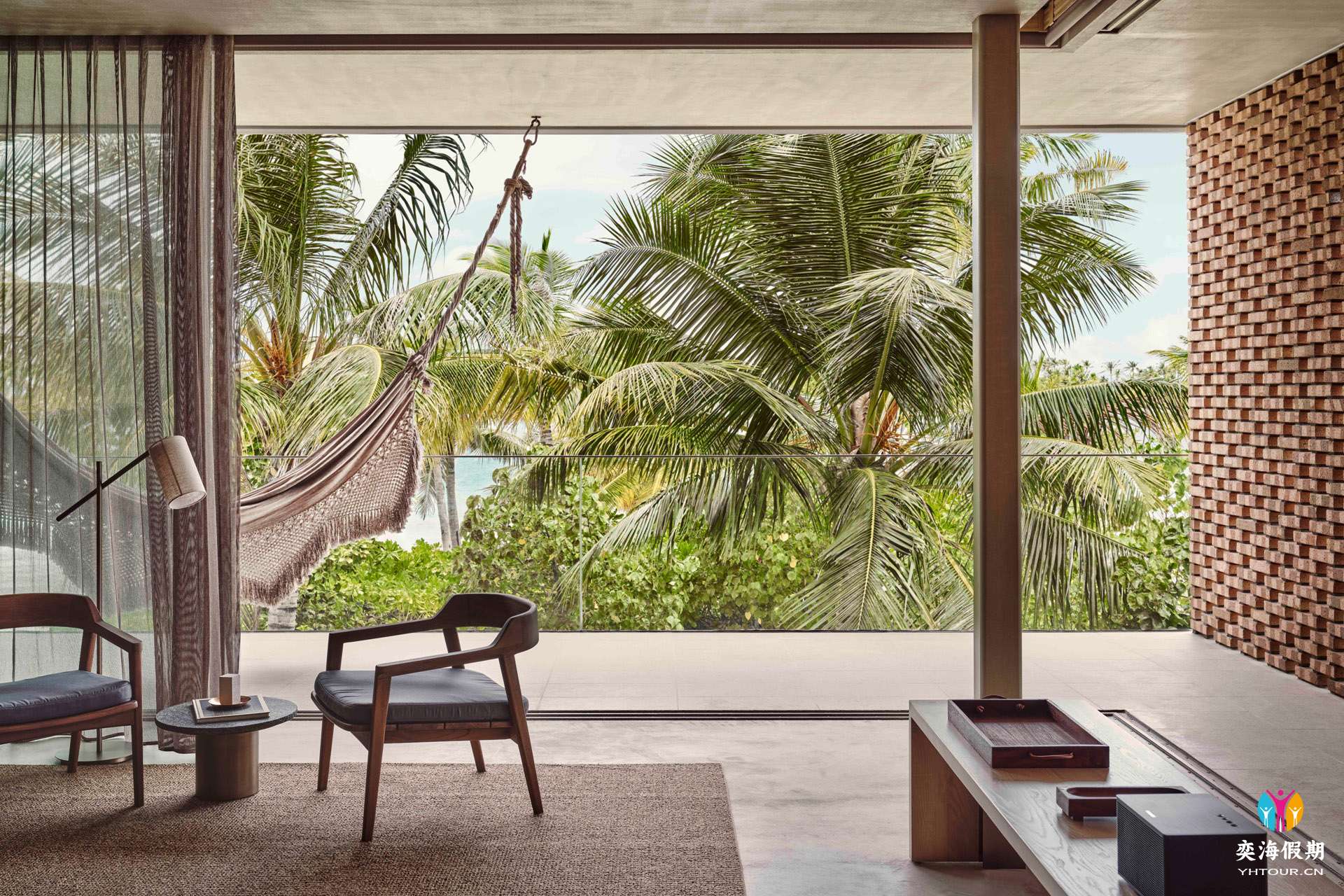Fari-Studios-Retreat.jpg