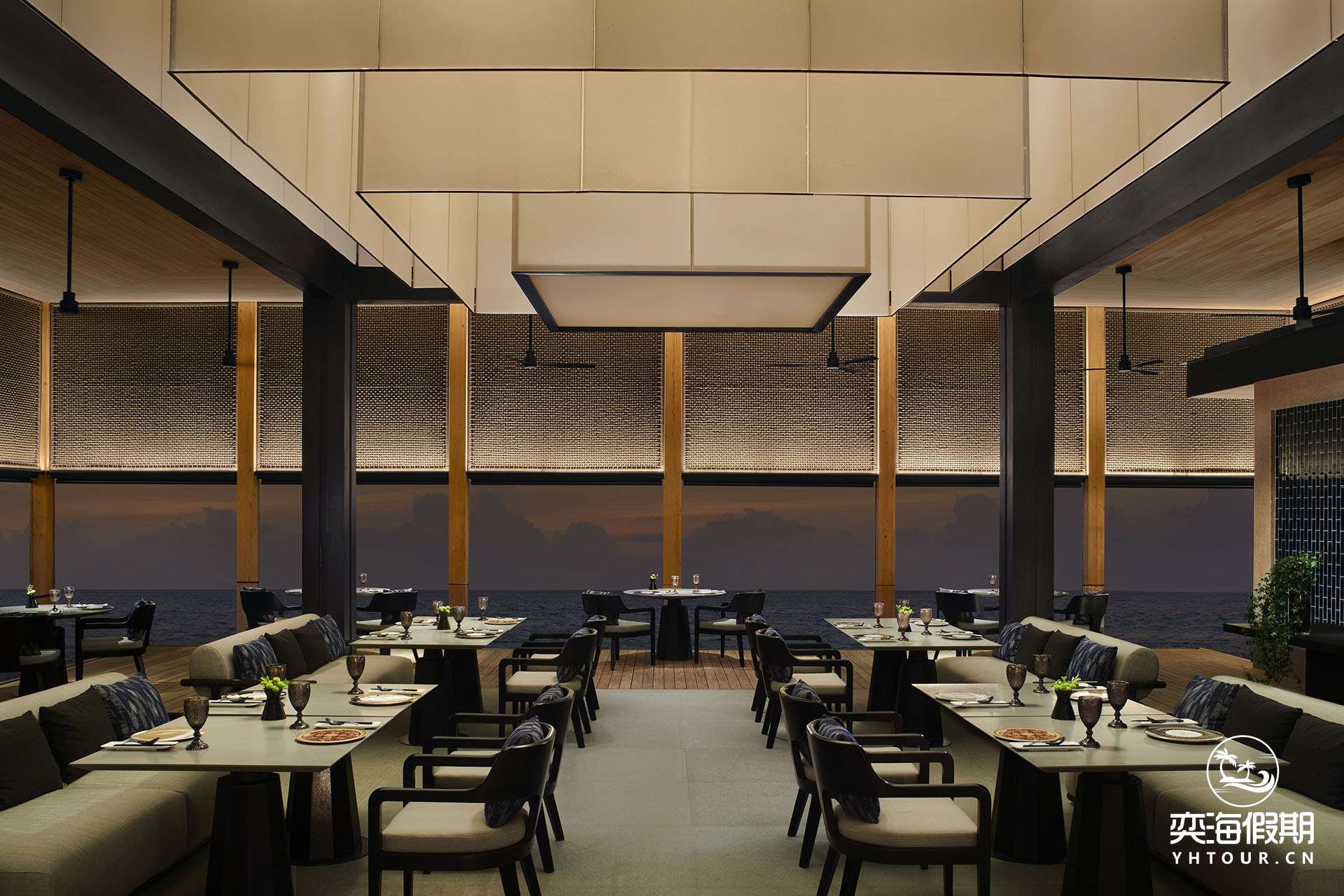 The Ritz-Carlton Maldives, Fari Islands - Summer Pavilion.jpg