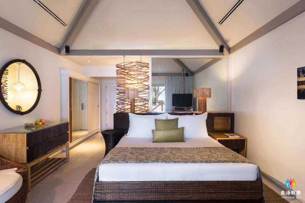Superior Beach Villa (4).jpg