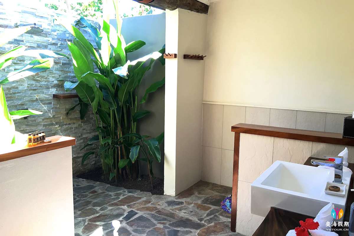 Paradise Garden Bungalow.webp.jpg