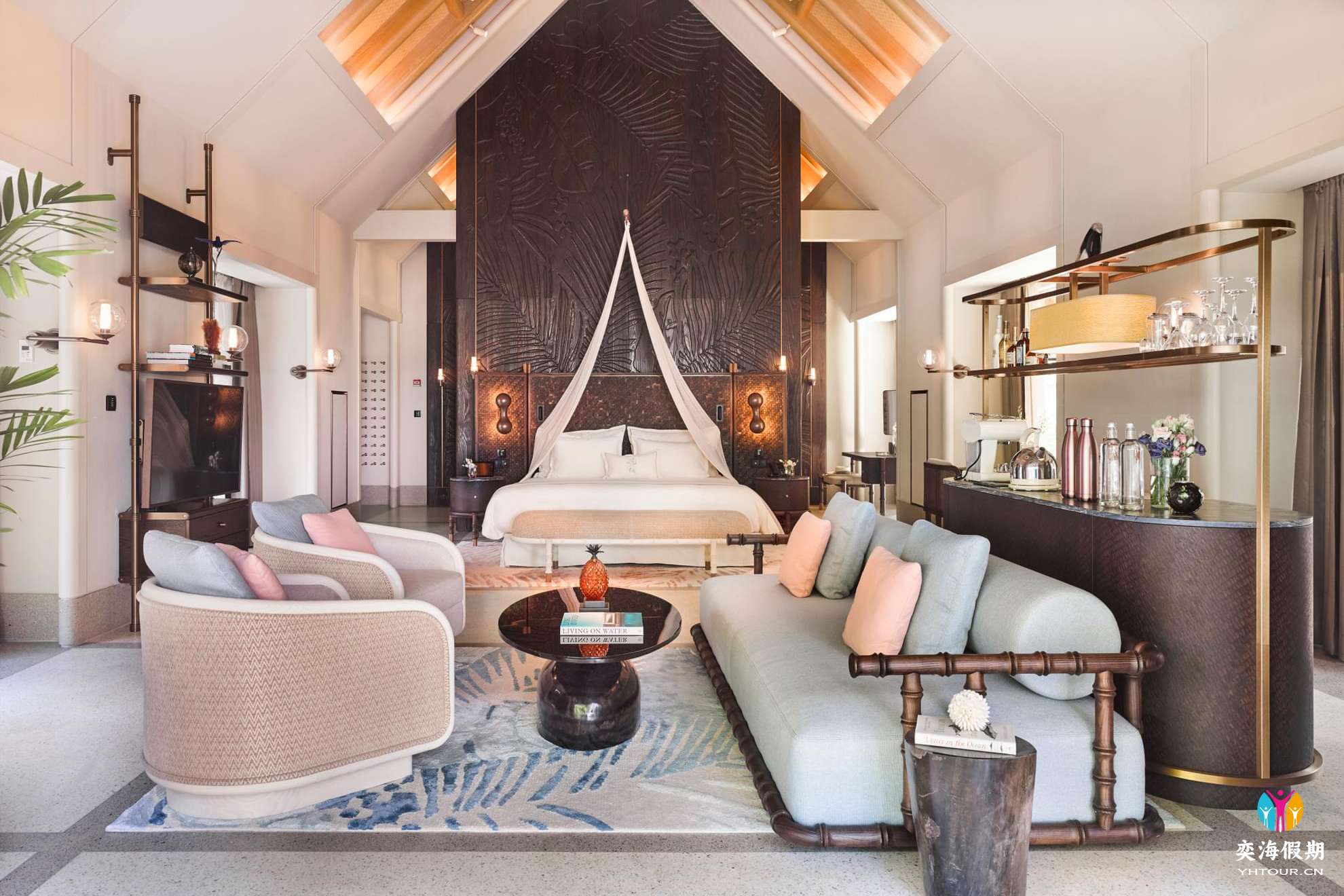 Beach Villa with Pool - Bedroom - 1980 x 1530.jpg