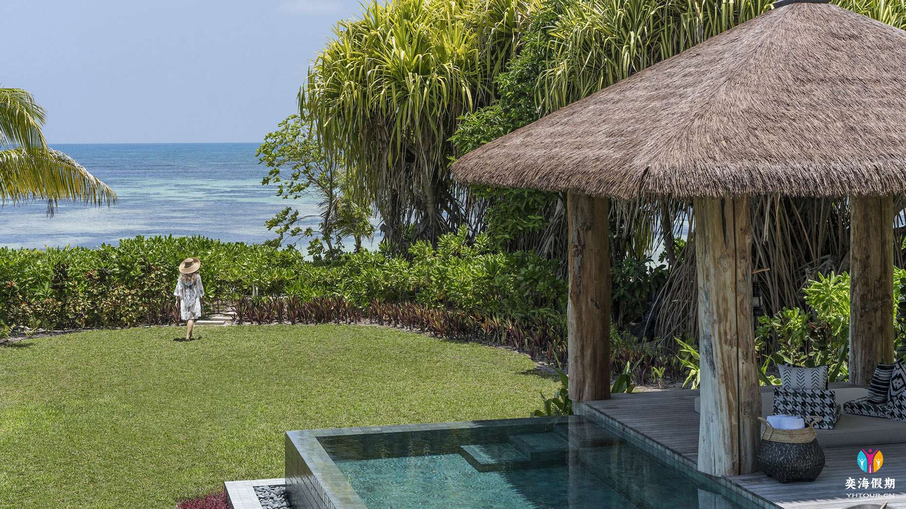OCEAN-VIEW POOL VILLA.jpg