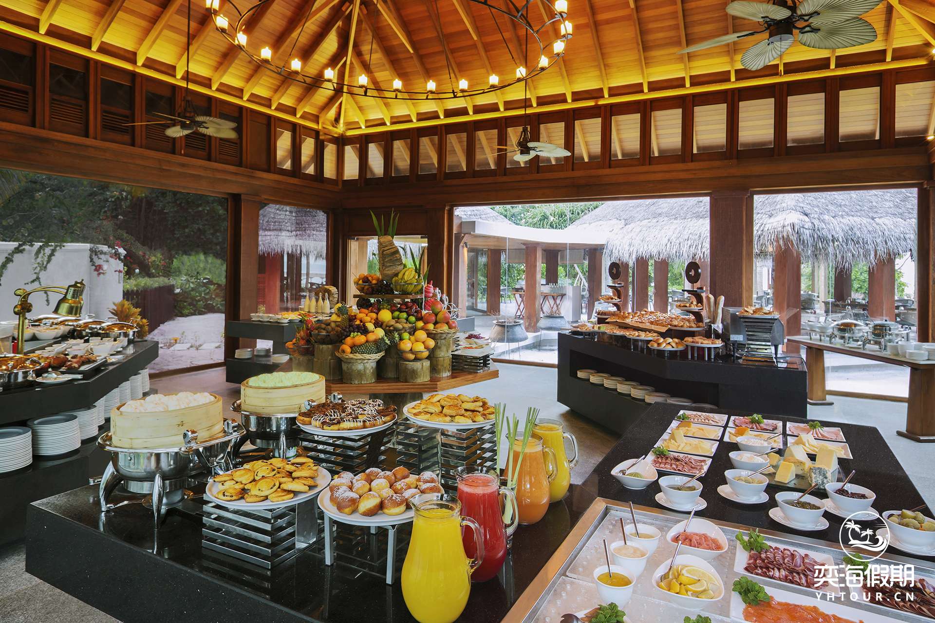 The Market - Buffet.jpg