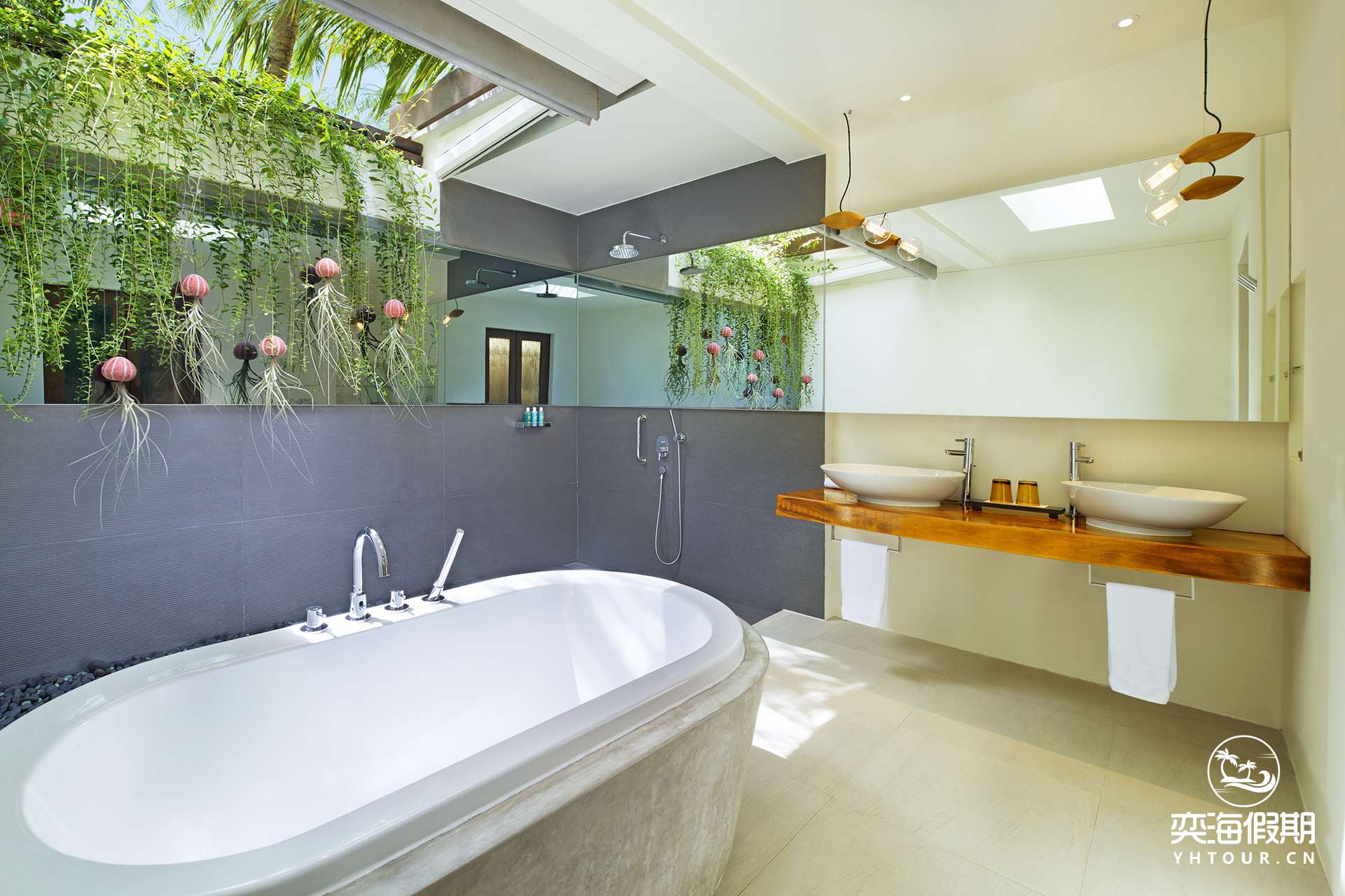 Wonderful Beach Oasis Bathroom.jpg