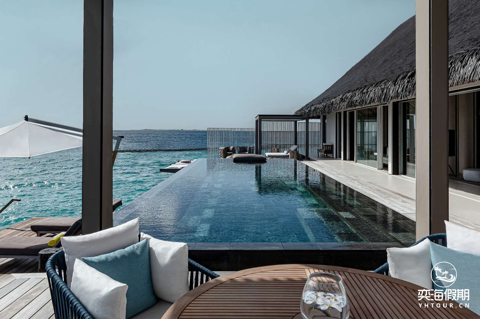 horizon_villa_one_bedroom_-_outdoor_-_mr._tripper.jpg