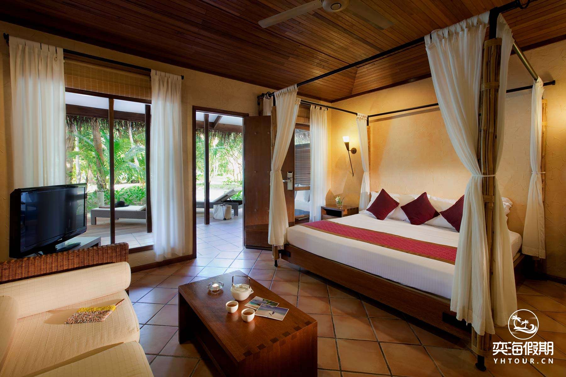 Beach Villa (1).jpg