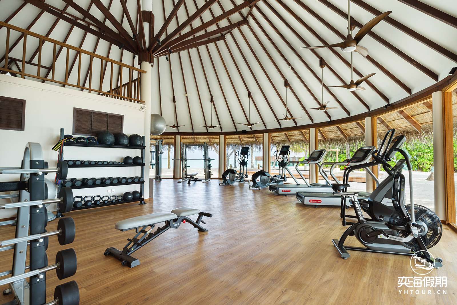 Rangali Island Gym_Lowres.jpg