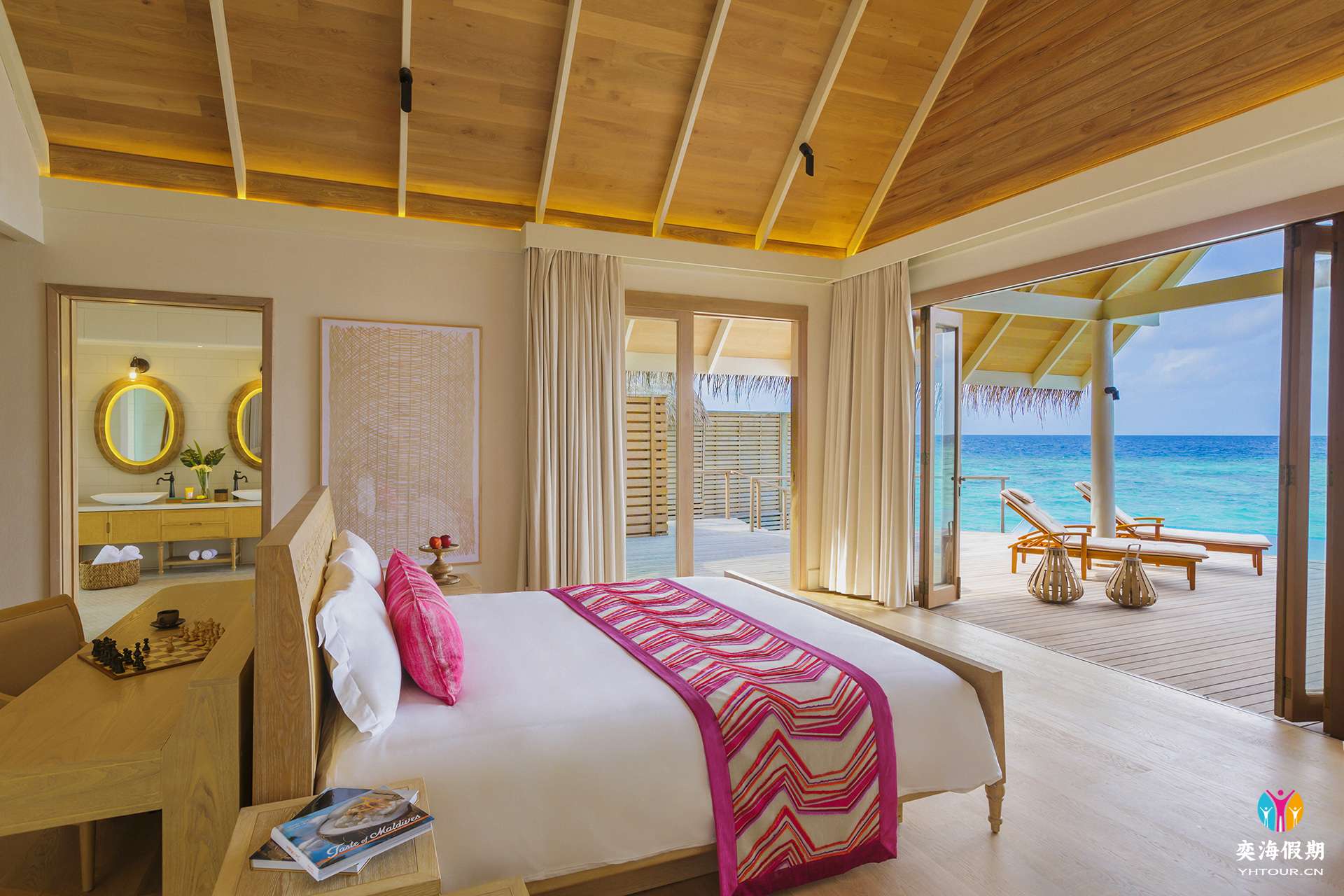 Milaidhoo Maldives Water Pool Villa (7).jpg