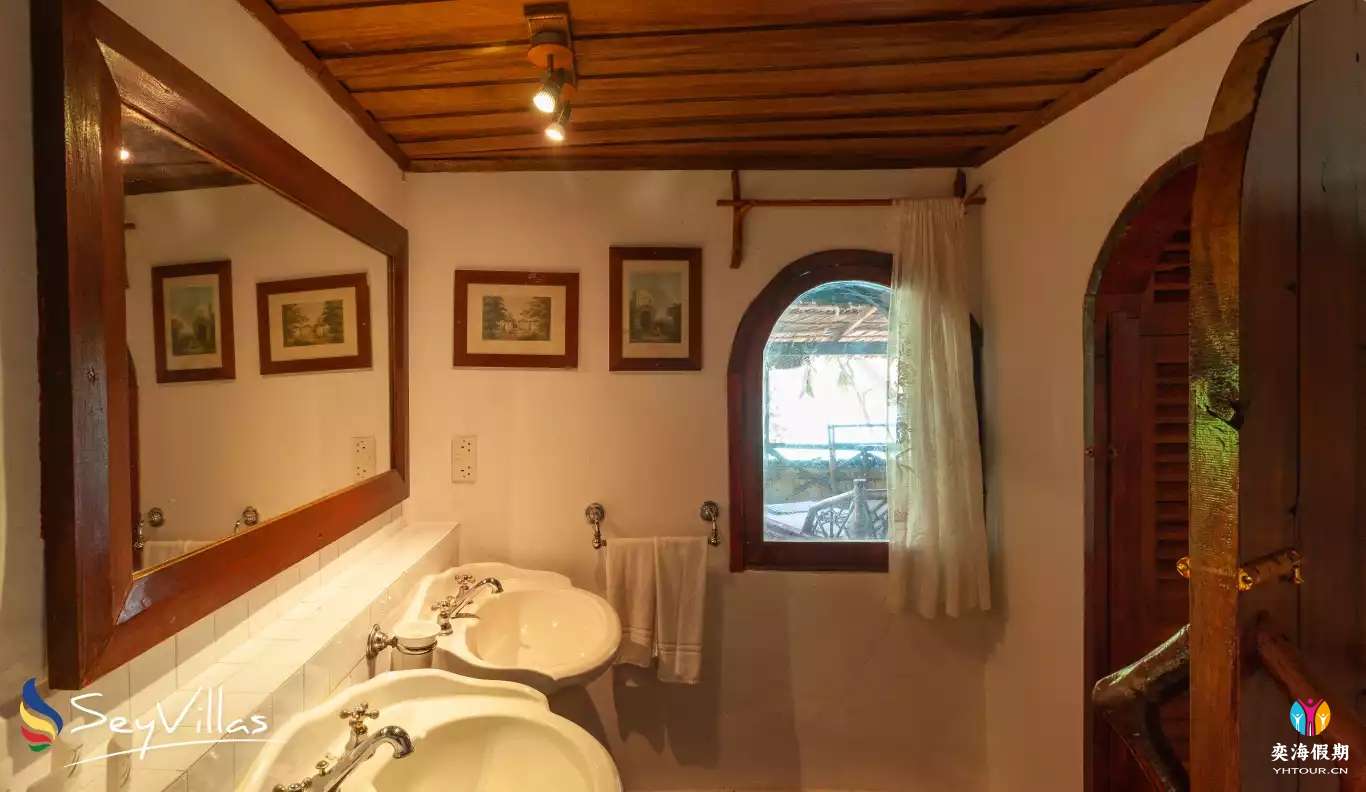 Farmer Room1.jpg