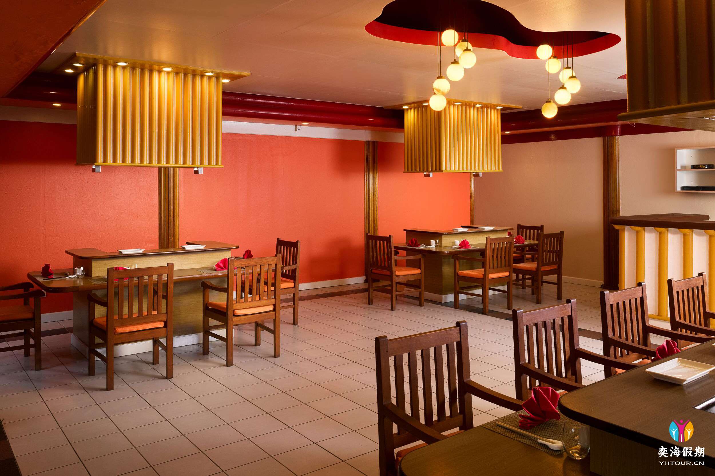 Villa Nautica - Fukuya Teppanyaki - Seating - Large.jpg