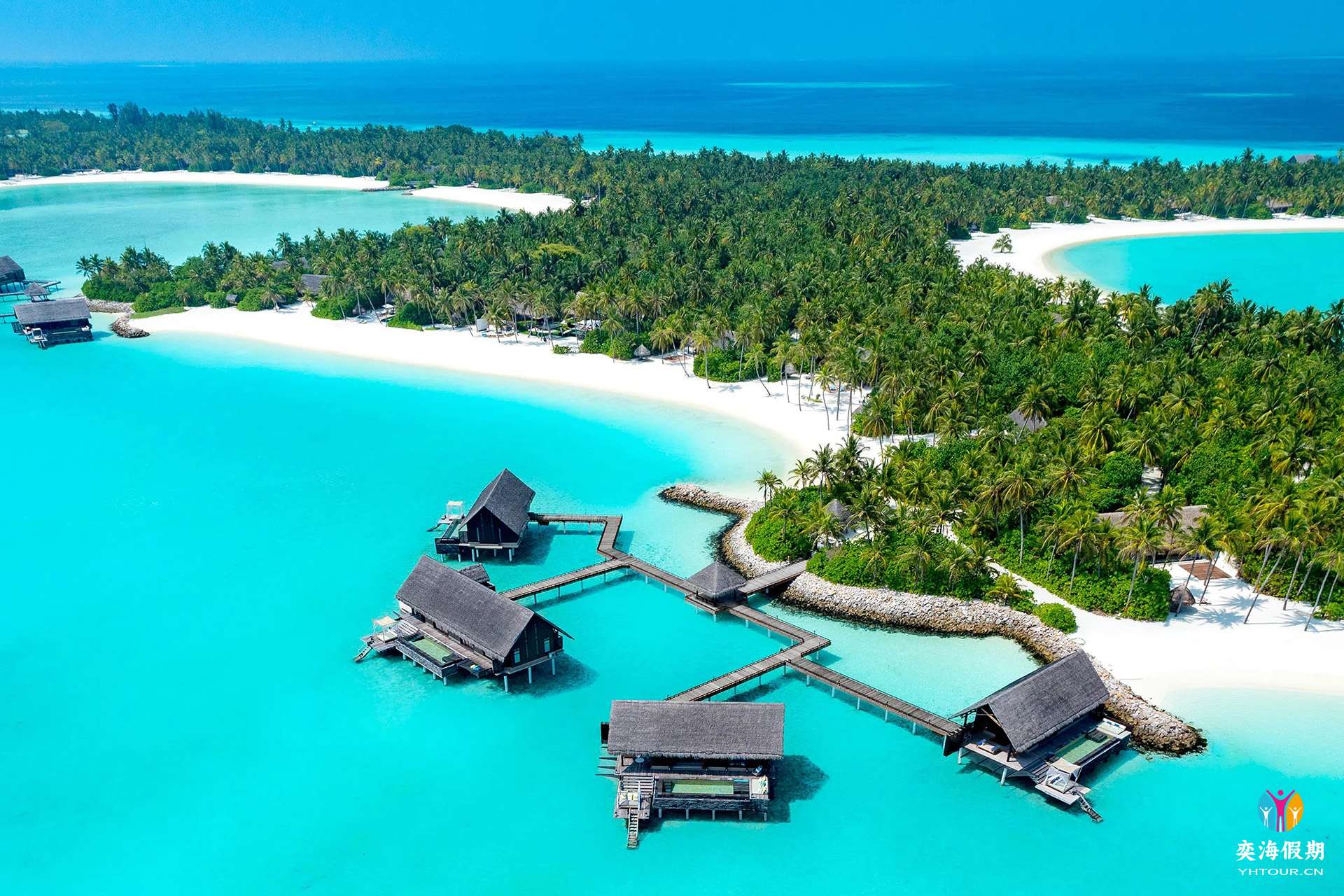Water Villa Pool.webp.jpg