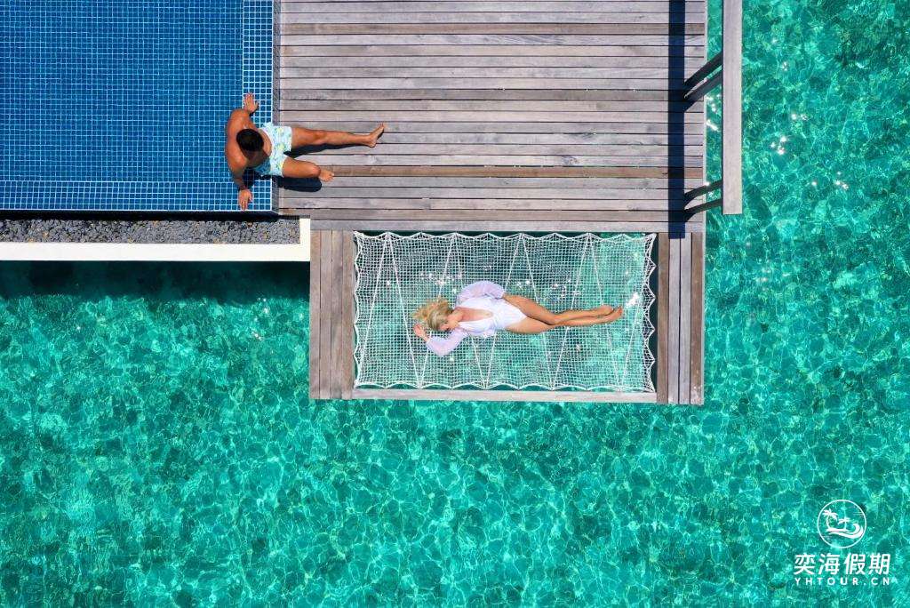 Overwater Villa with Private Pool (2).jpg