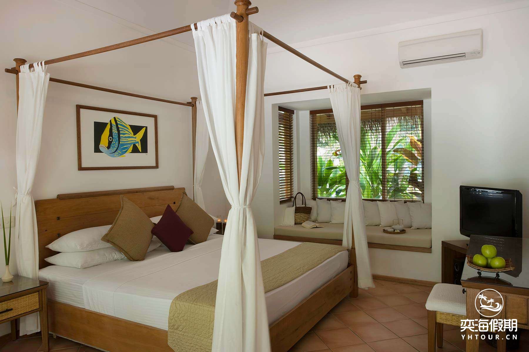 deluxe-beach-villas-03.jpg