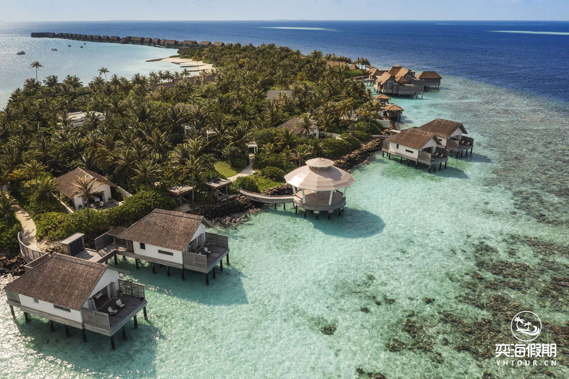 5. Waldorf Astoria Spa Garden_Aerial View from Ocean.jpg