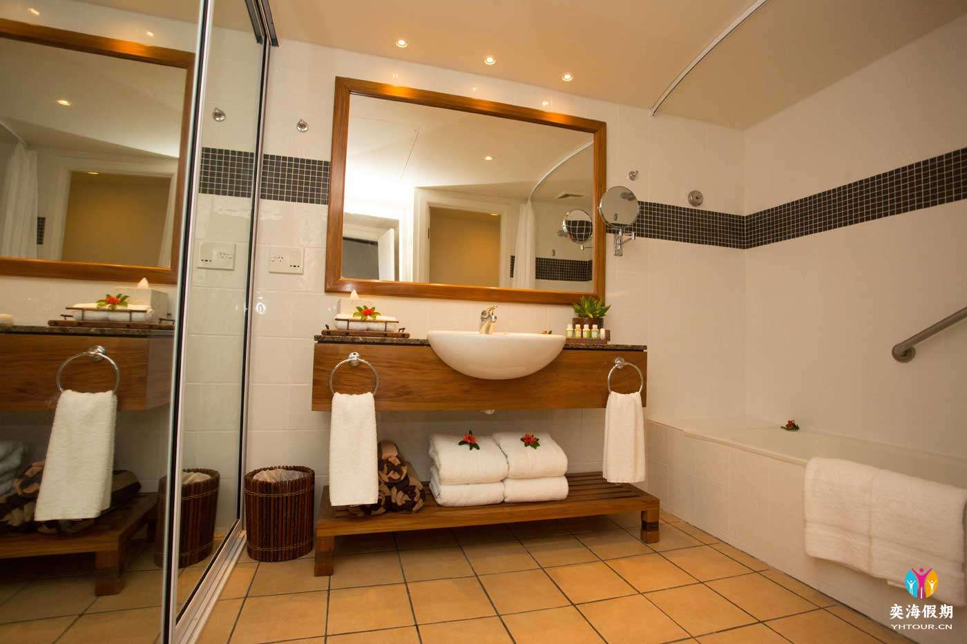 Resort View Room (2).jpg