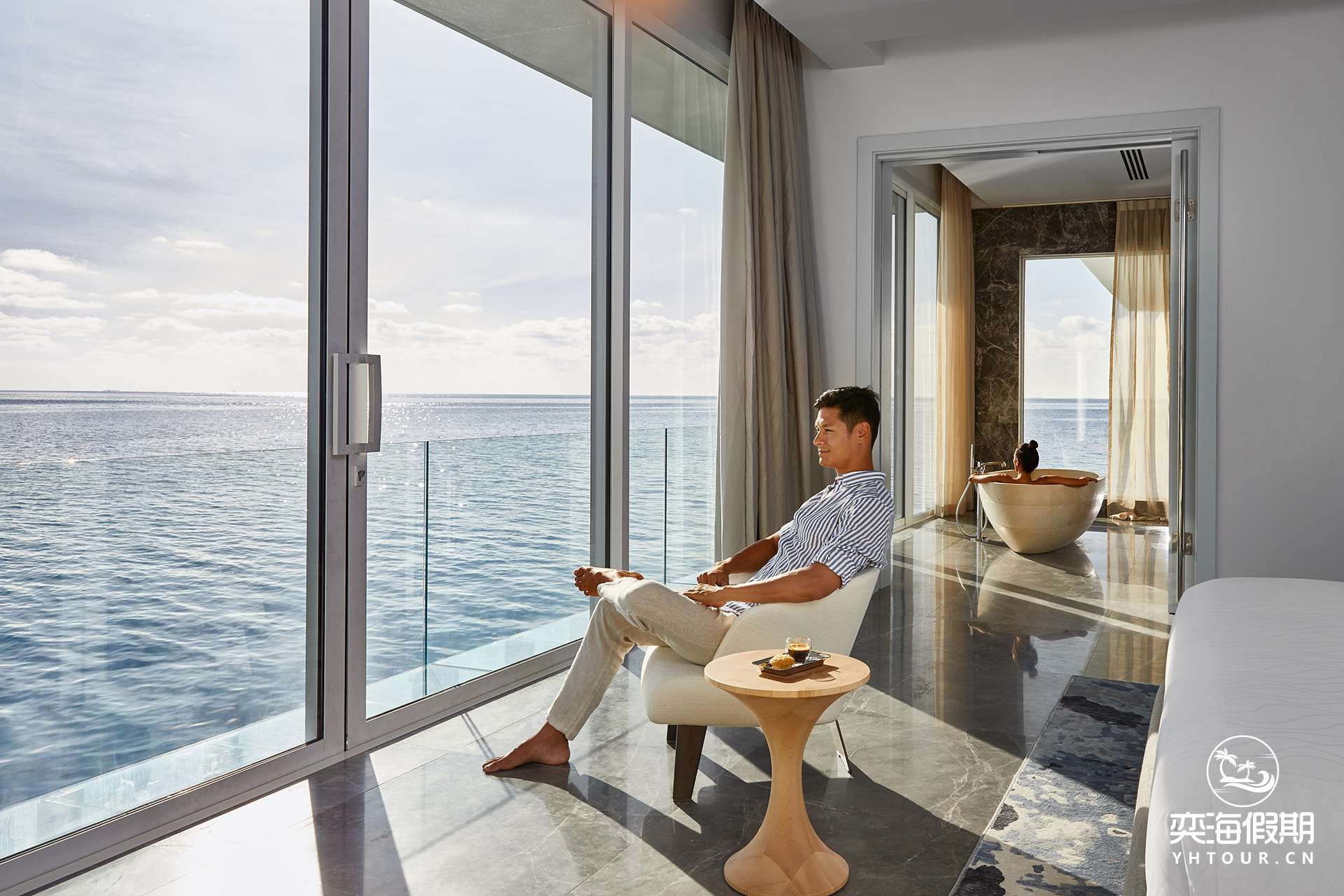 THE MURAKA_Above Ocean Master Bedroom_Hero_Couple_ credit Justin Nicholas - hi-res.jpg