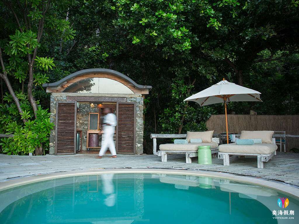 Beachfront Villas9.jpg
