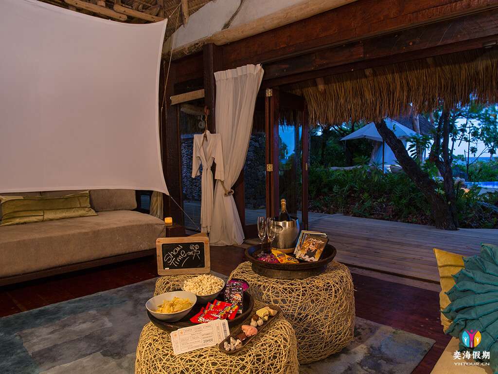 Beachfront Villas1.jpg