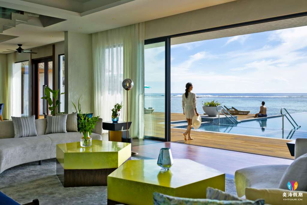 THE FOUR BEDROOM OCEAN POOL RETREAT4.jpg