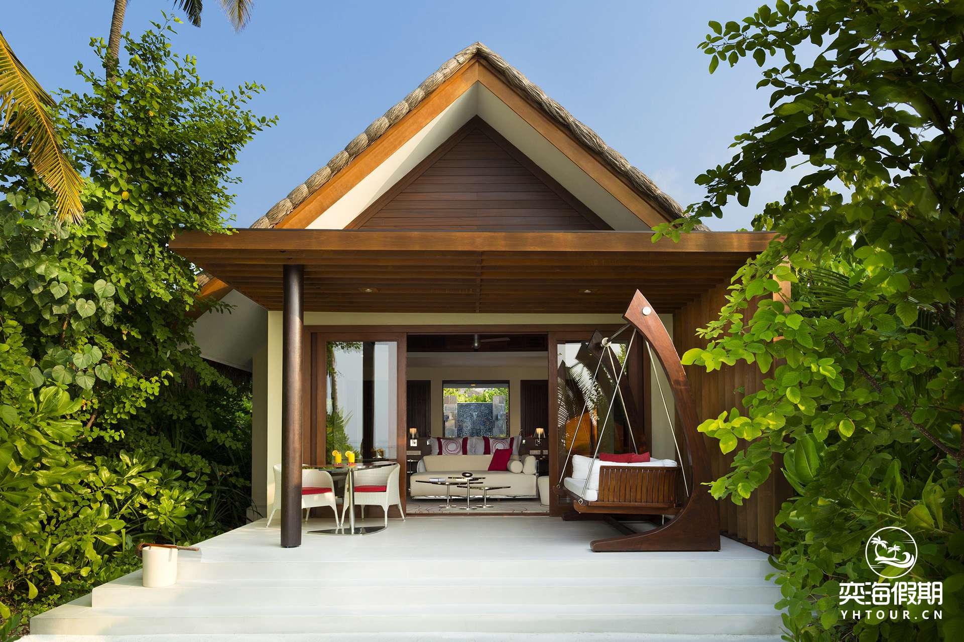 Beach Villa Exterior Shot_Niyama_Private_Islands_Maldives.jpg