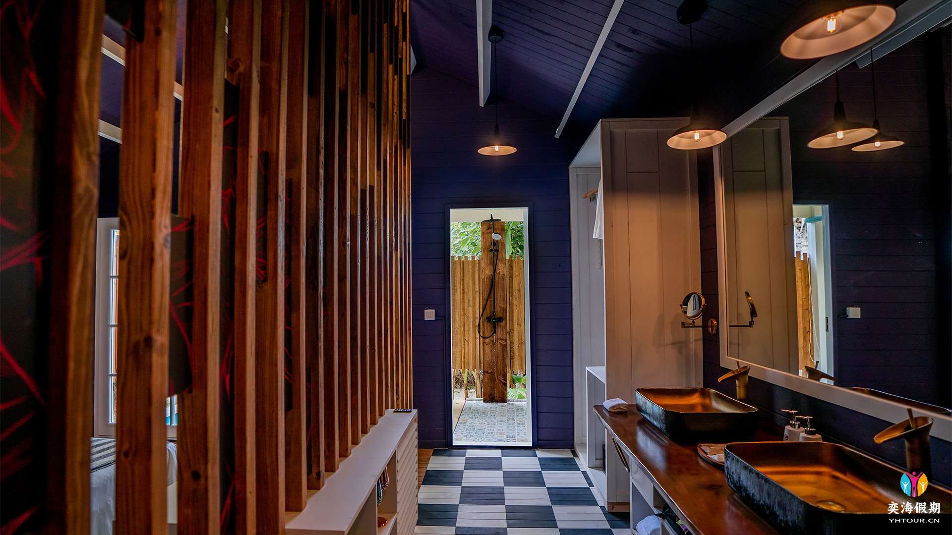 Veyoge Gallery Pool Villa2.jpg