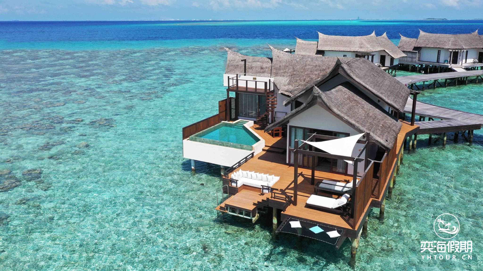 Ocean Pool Suites3.jpg