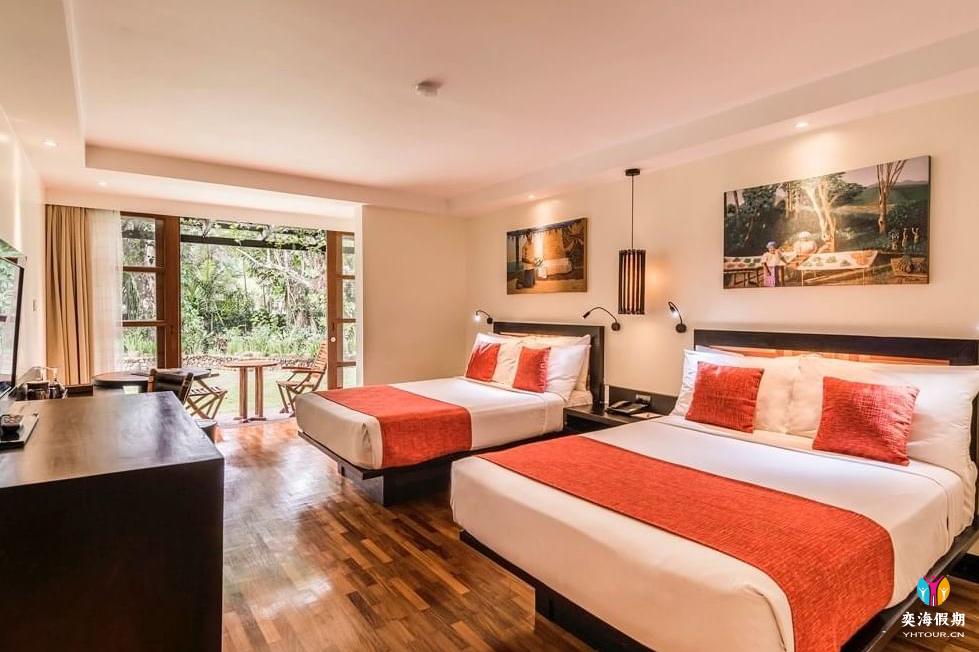 Garden View Room.jpg