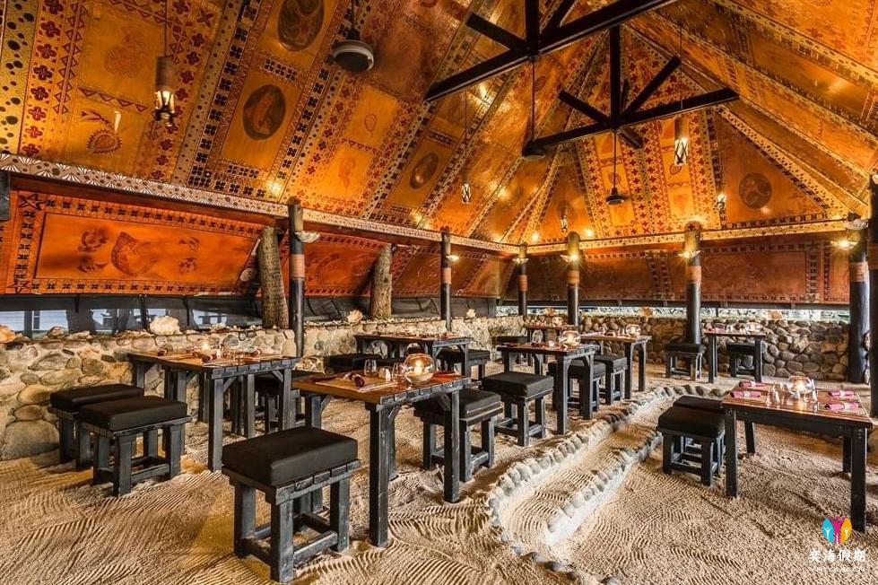 wicked-walum-interior-at-warwick-fiji_standard.jpg