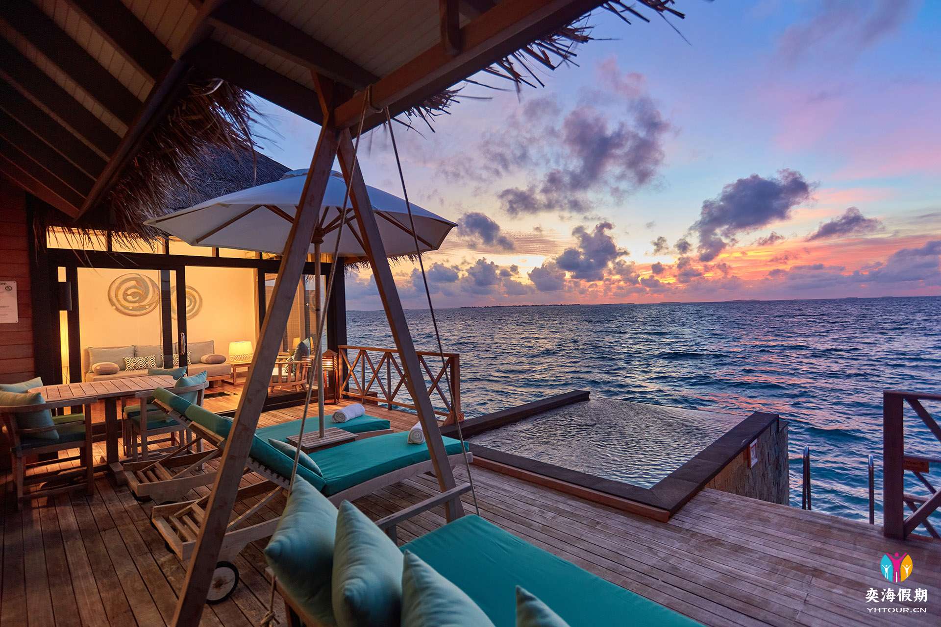 L.Sunrise Water Villas with Infinity Pool.jpg
