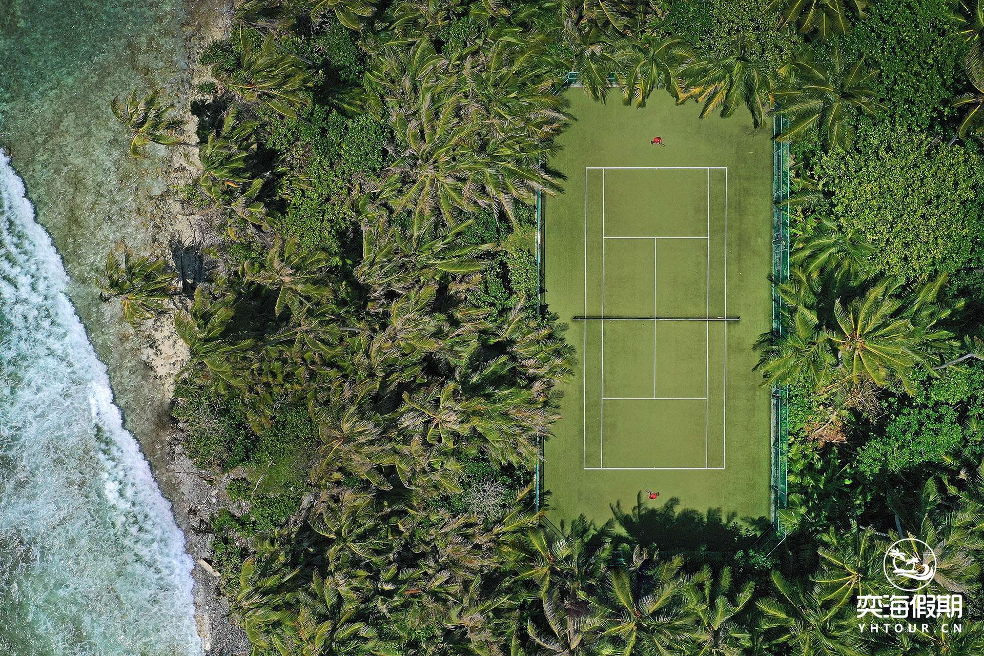 Niyama Private Islands - Tennis Court.jpg