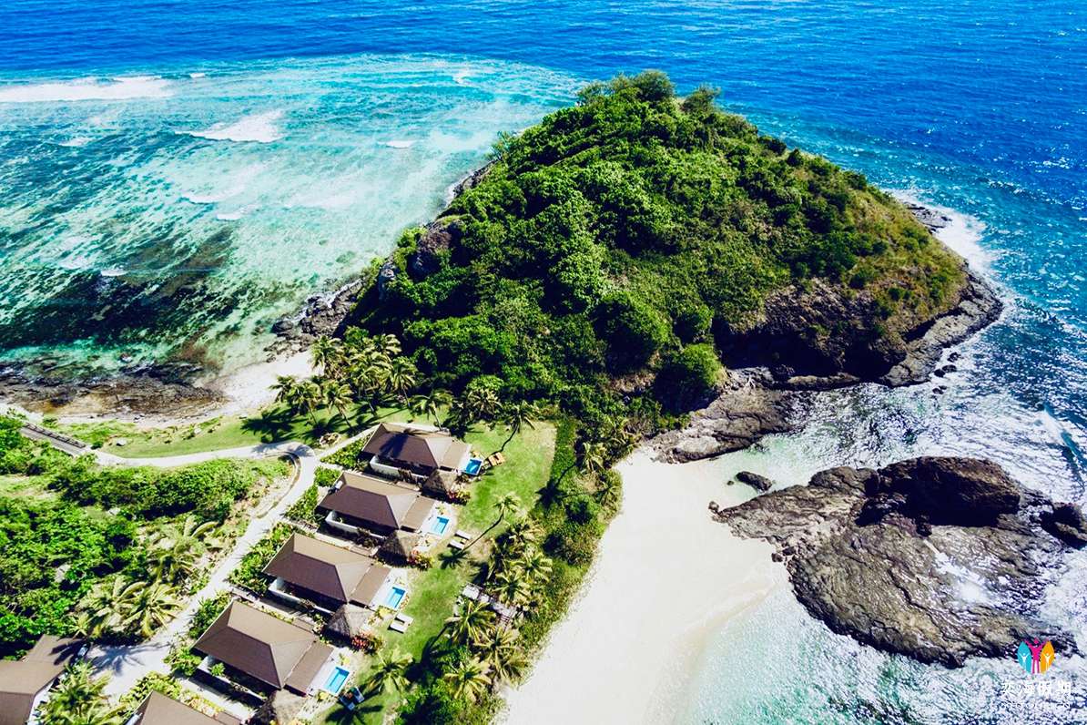 Beach Front Villa6.jpg