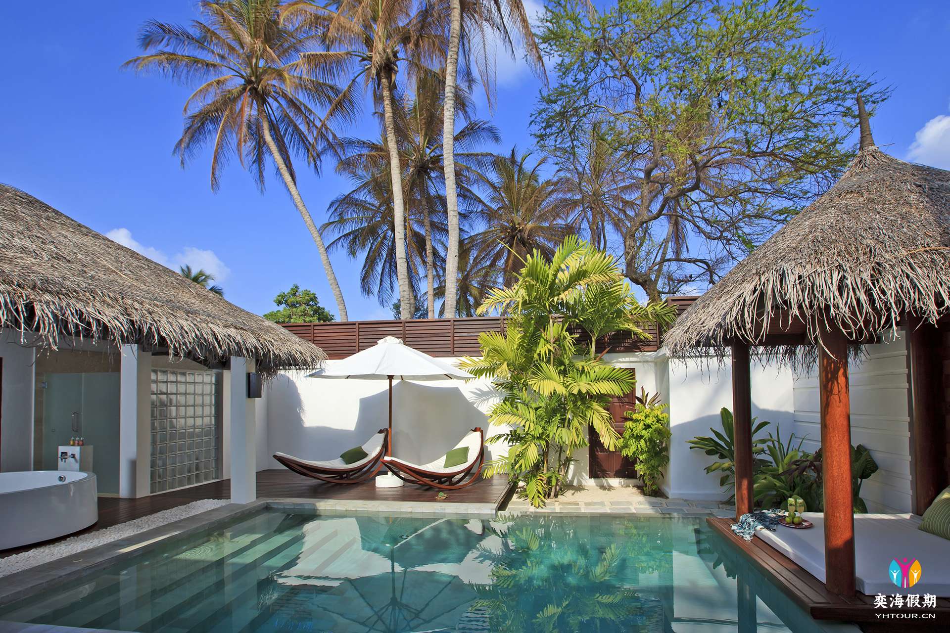 Pool Villa3.jpg