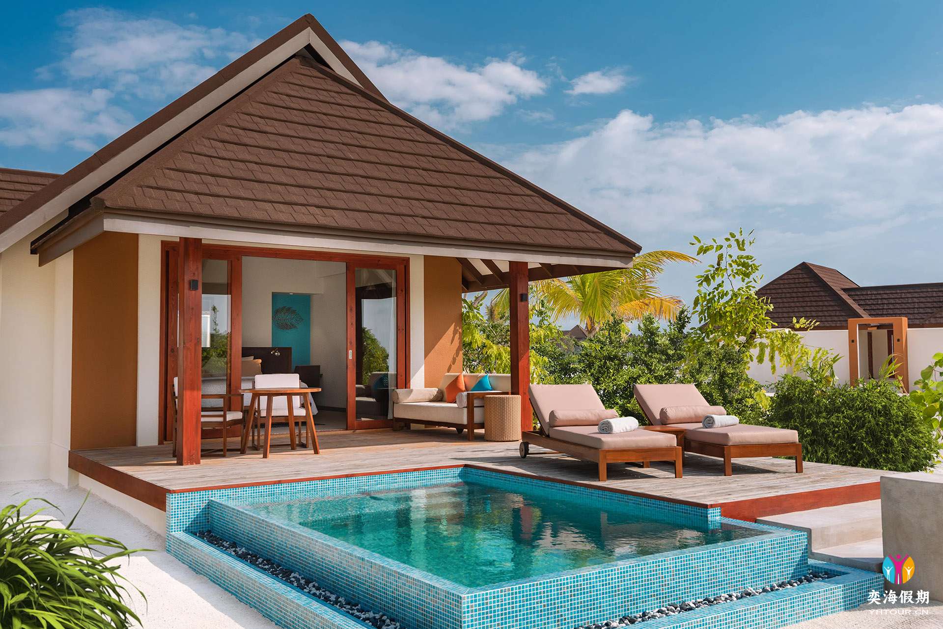 BEACH VILLAS3.jpg