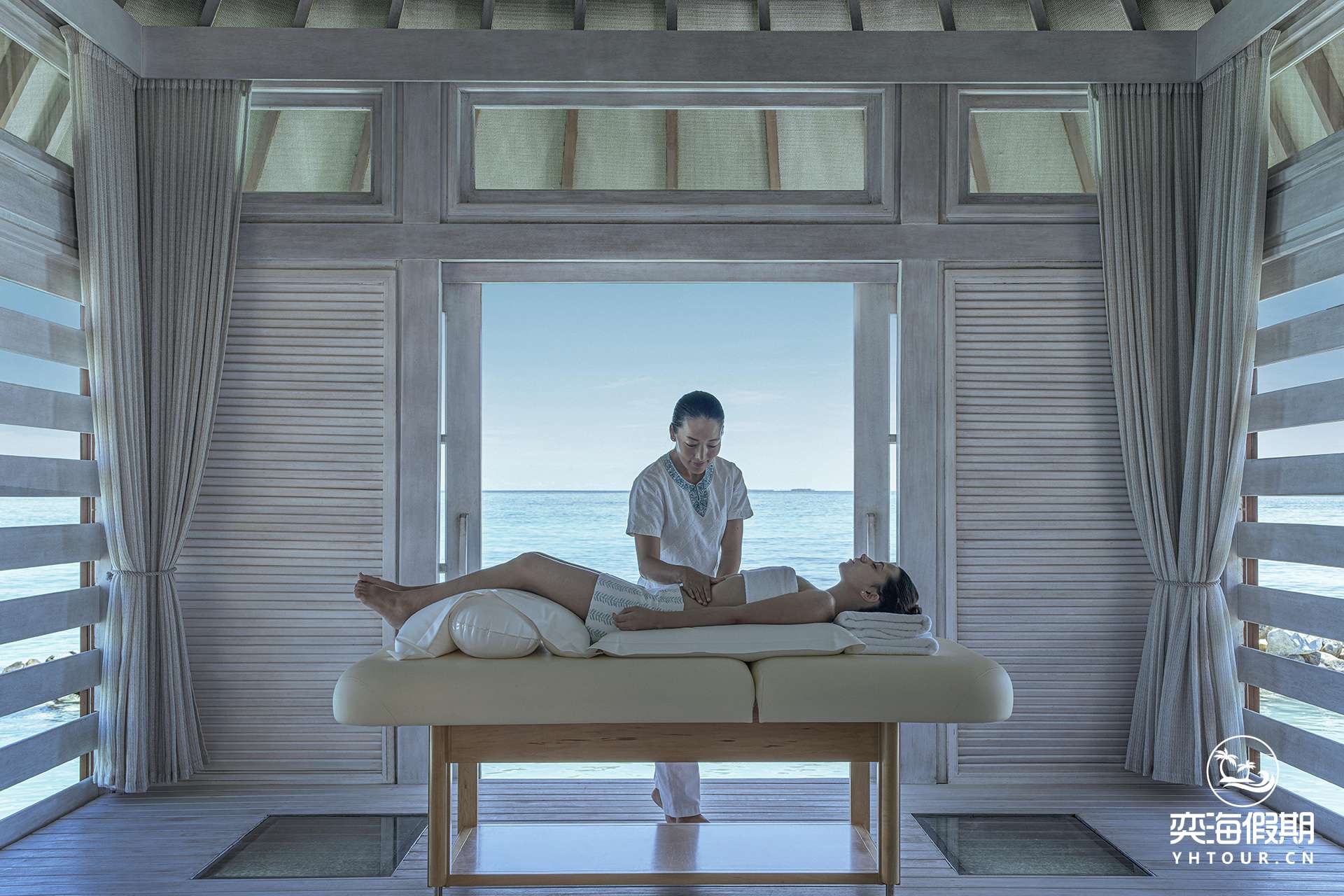 FS Kuda Huraa The Island Spa Santuary Treatment 1.jpg