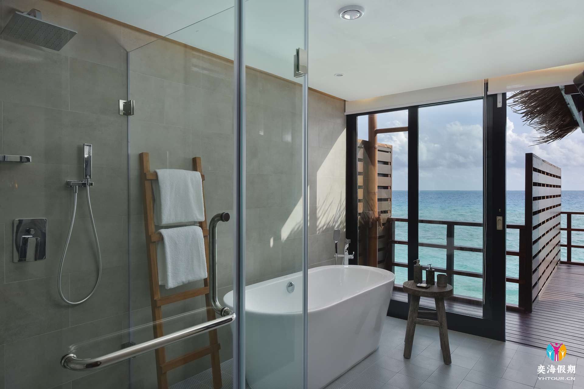 Ocean Water Villa 3.jpg