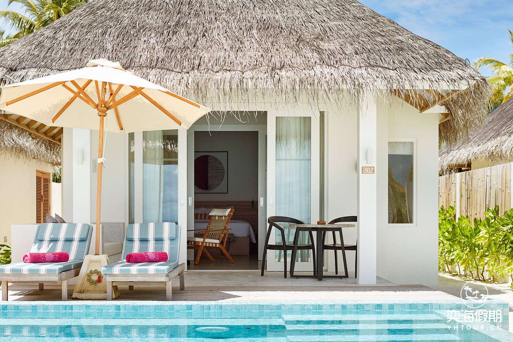 family_suite_with_pool.jpg