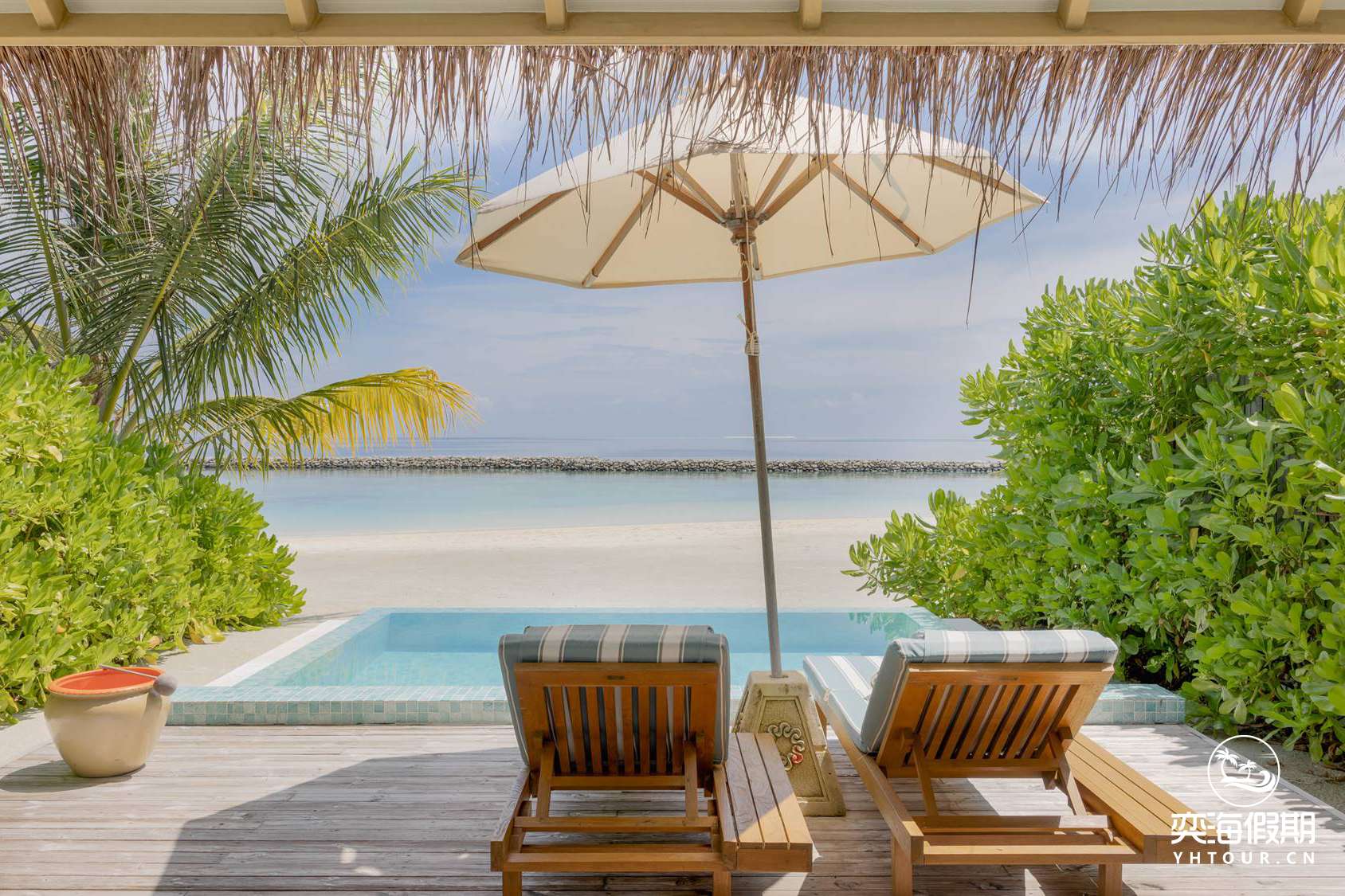 family-beach-suite-wtih-pool.jpg