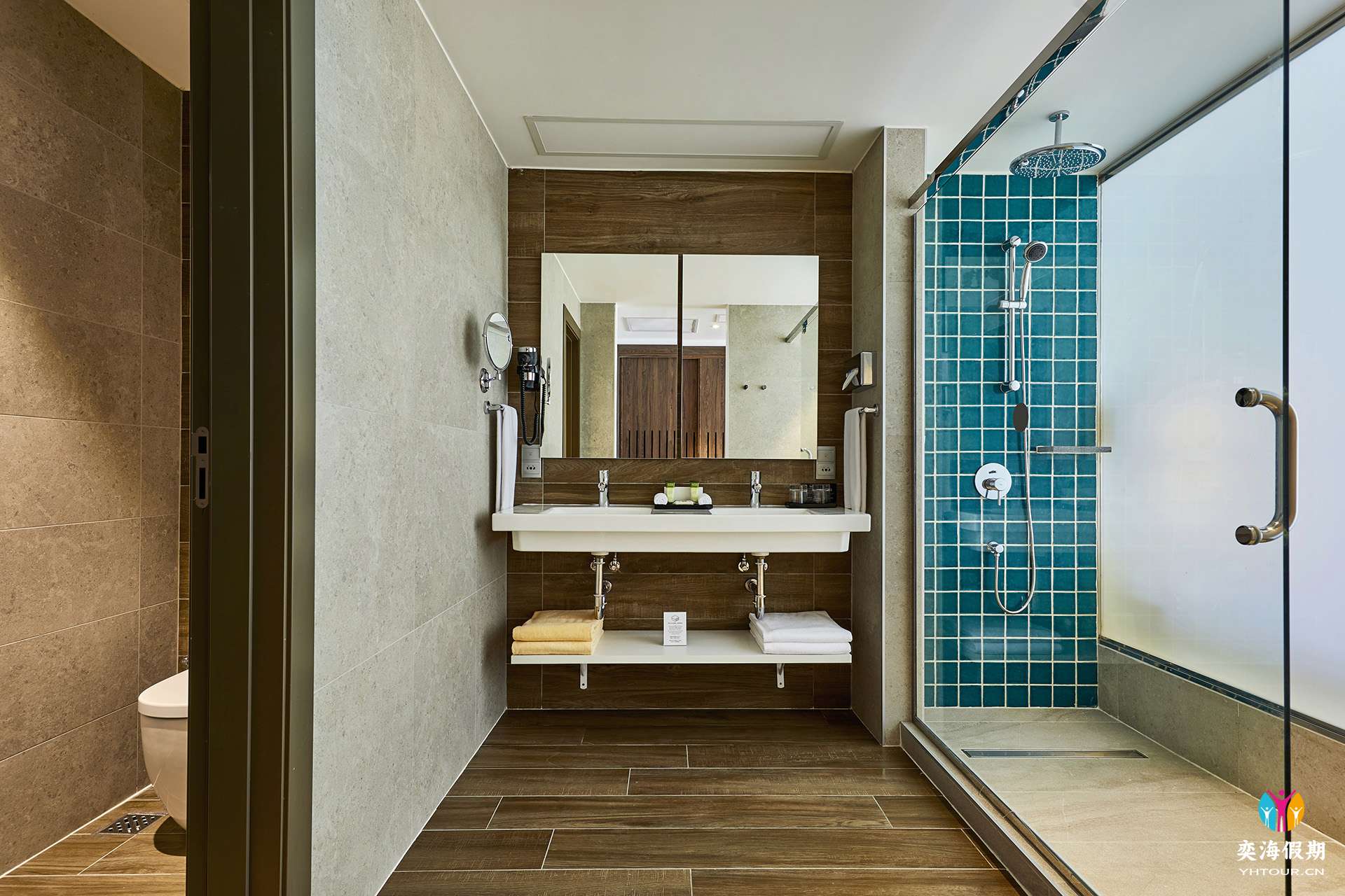 XMV_19_031 - Junior suite.jpg