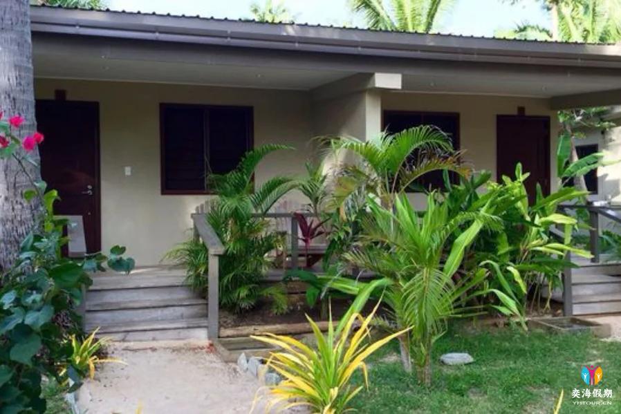 Beachfront Villa3.jpg