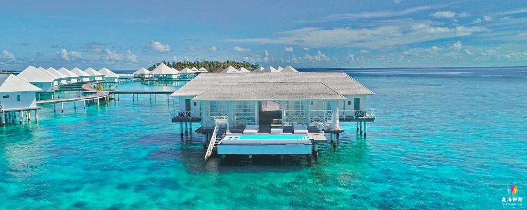 Two Bedroom Pool Water Villa.jpg