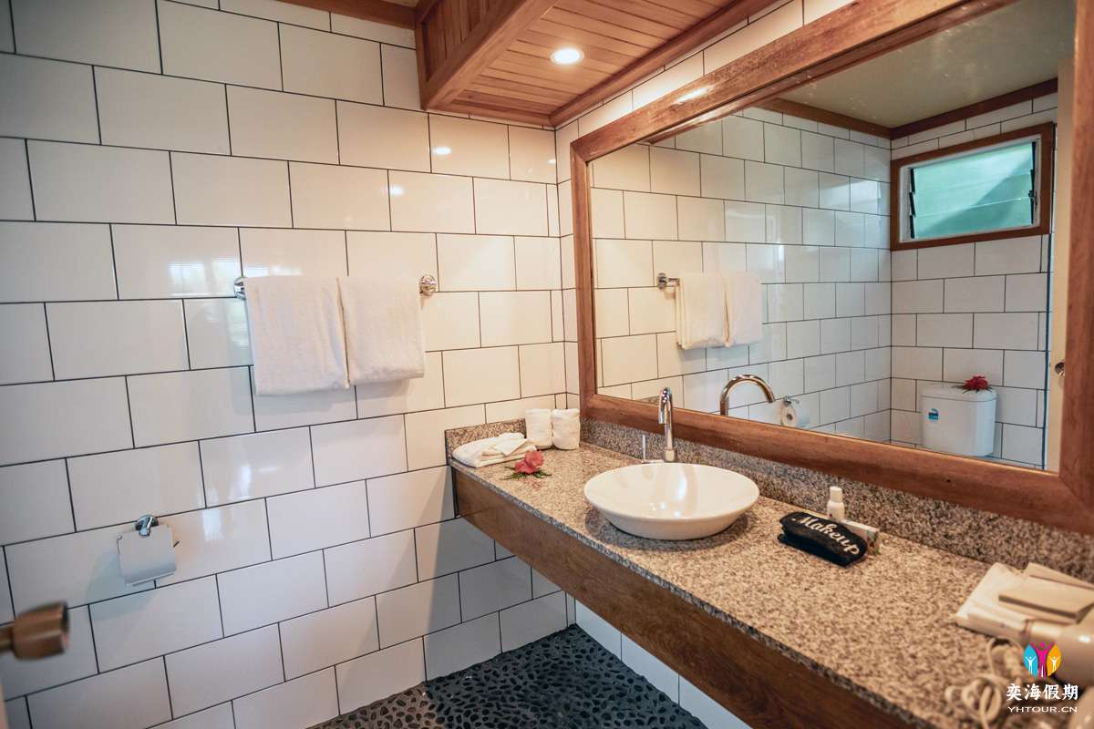 Two-Bedroom Bures (2).jpg