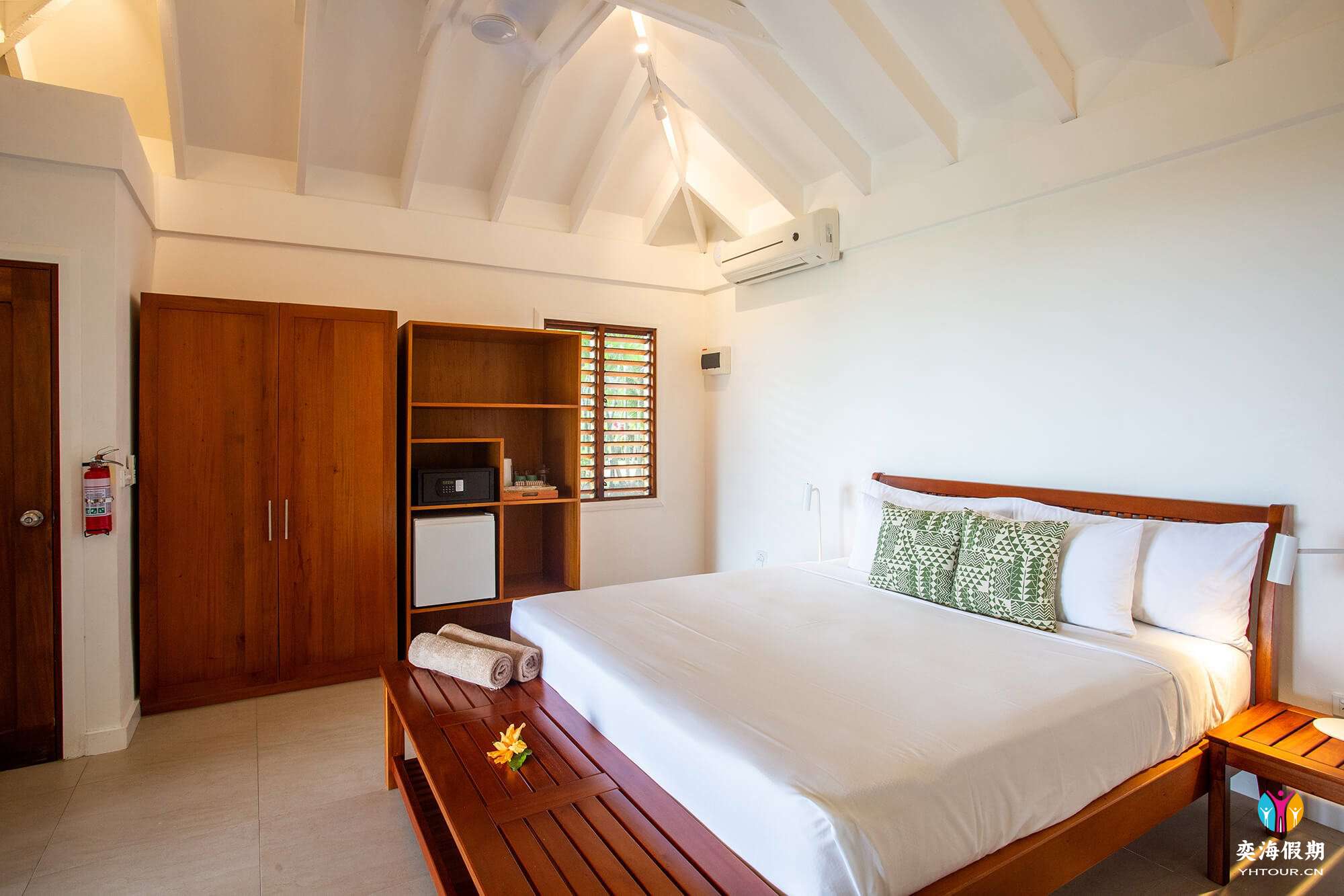 Deluxe Villa (1).jpg