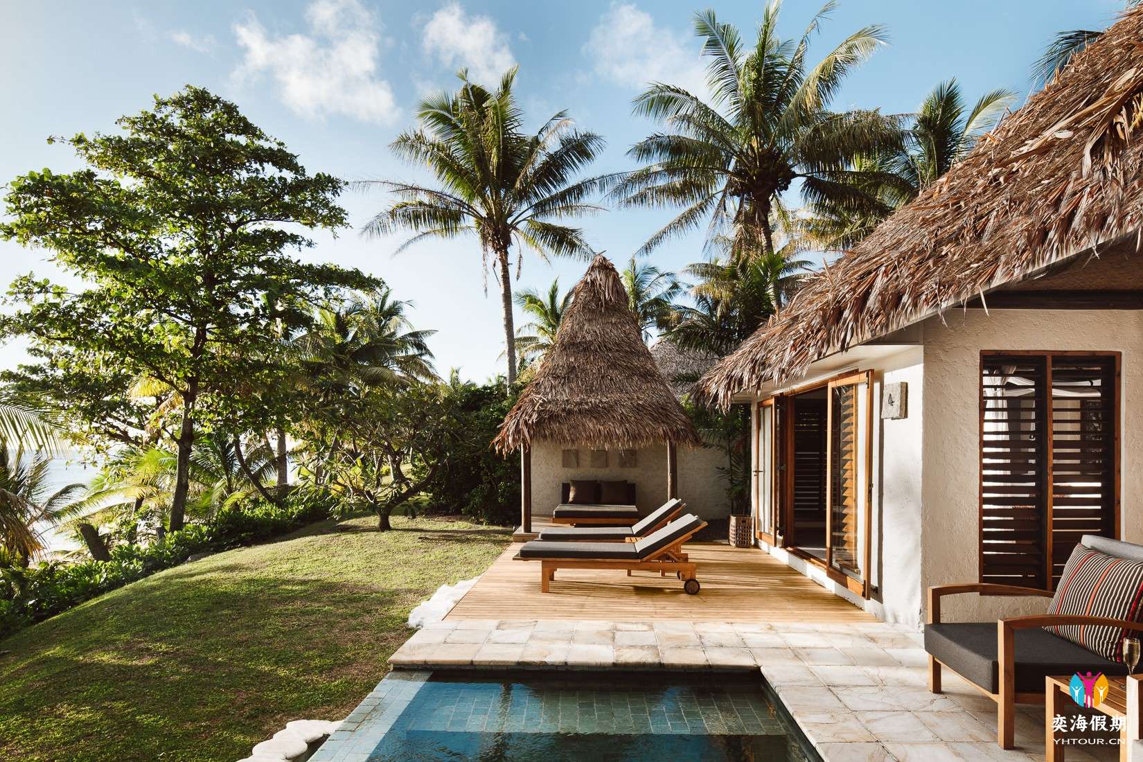 Beachfront Pool Villa.jpg