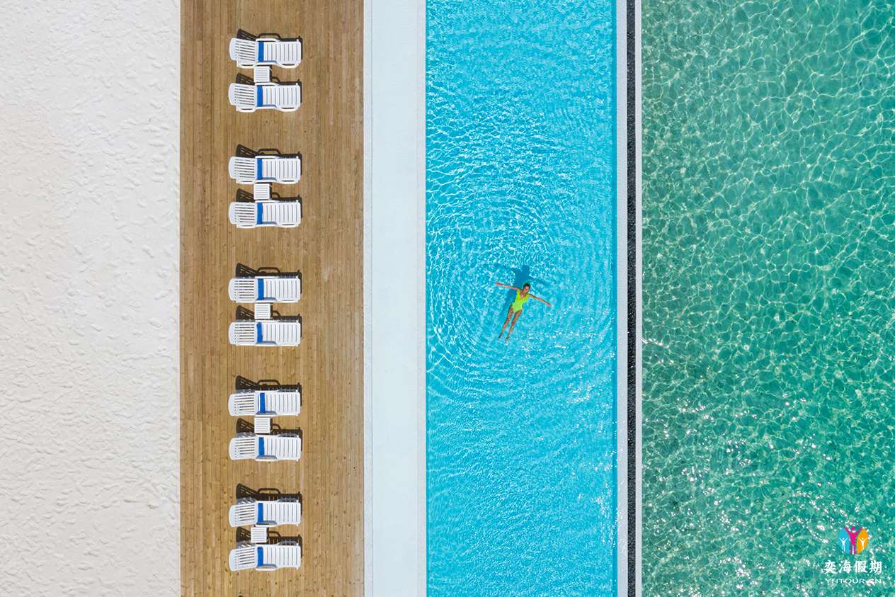 Sandies-Bathala-Maldives-110.jpg