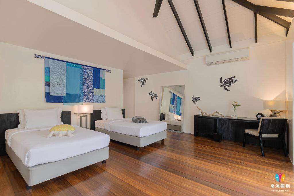2-Bedroom Beach Pool Villa (1).jpg