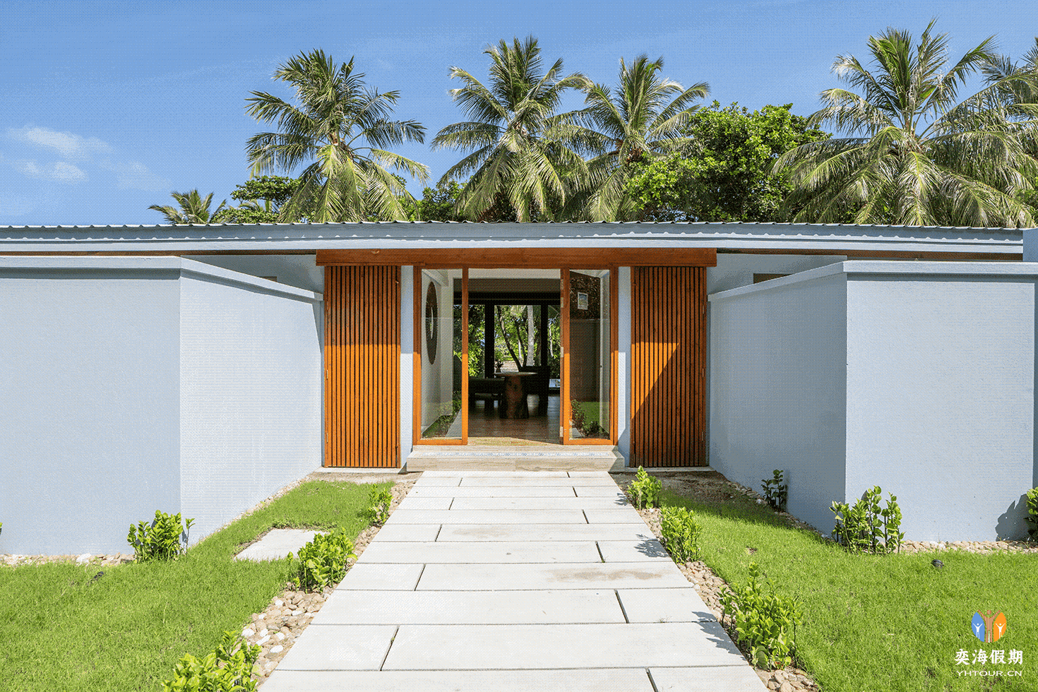 Sunset Two Bedroom Villa with Pool4.png