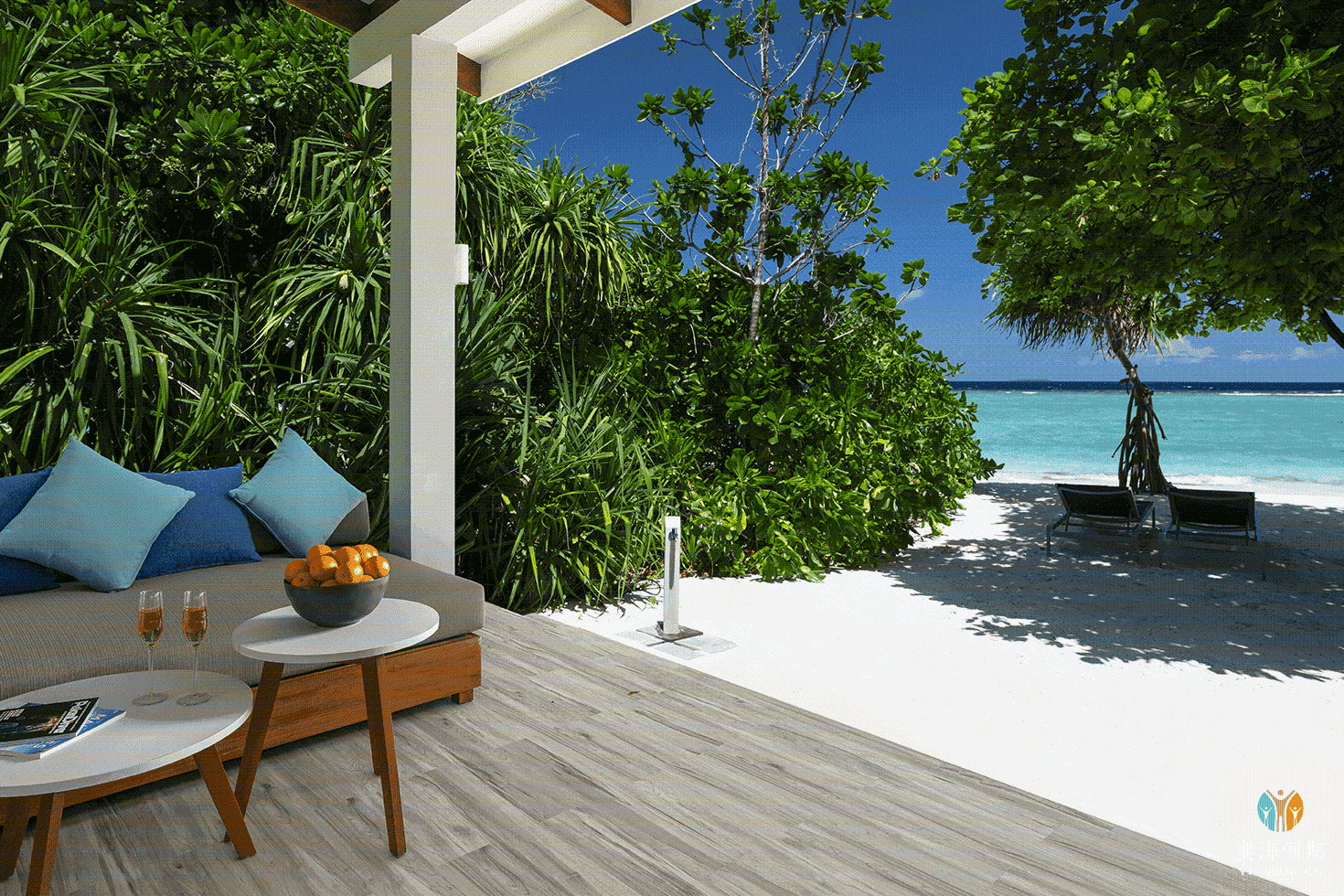 Sunset Beach Villa2.png